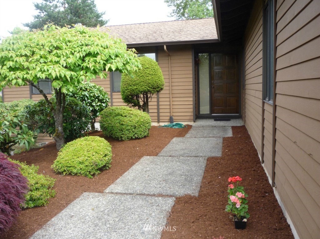 18626 110th Place Southeast Renton, WA 98055 - Photo 1 of 1 Gallery Image 1