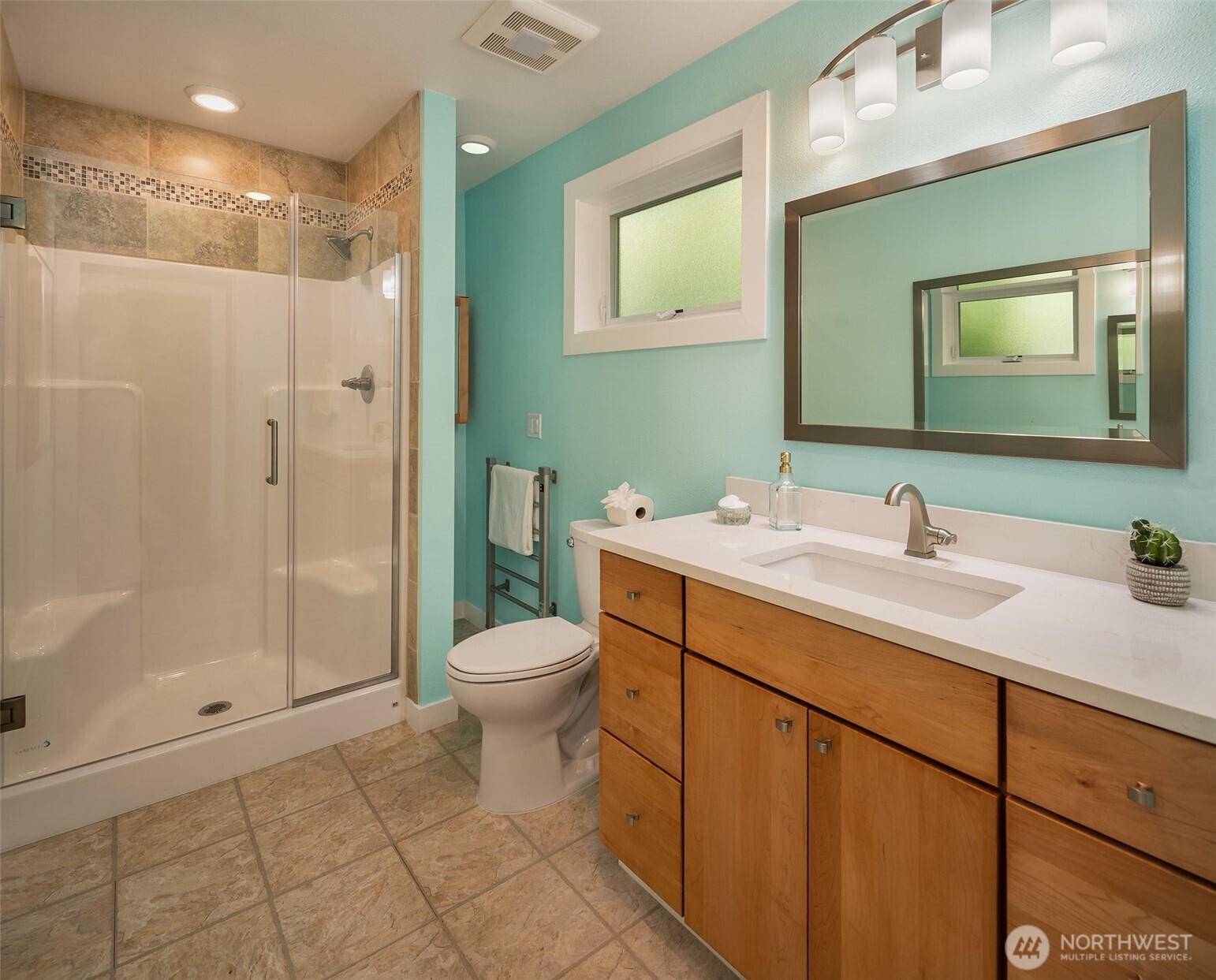 11607 Southwest Cove Road Vashon, WA 98070 - Photo 18 of 30