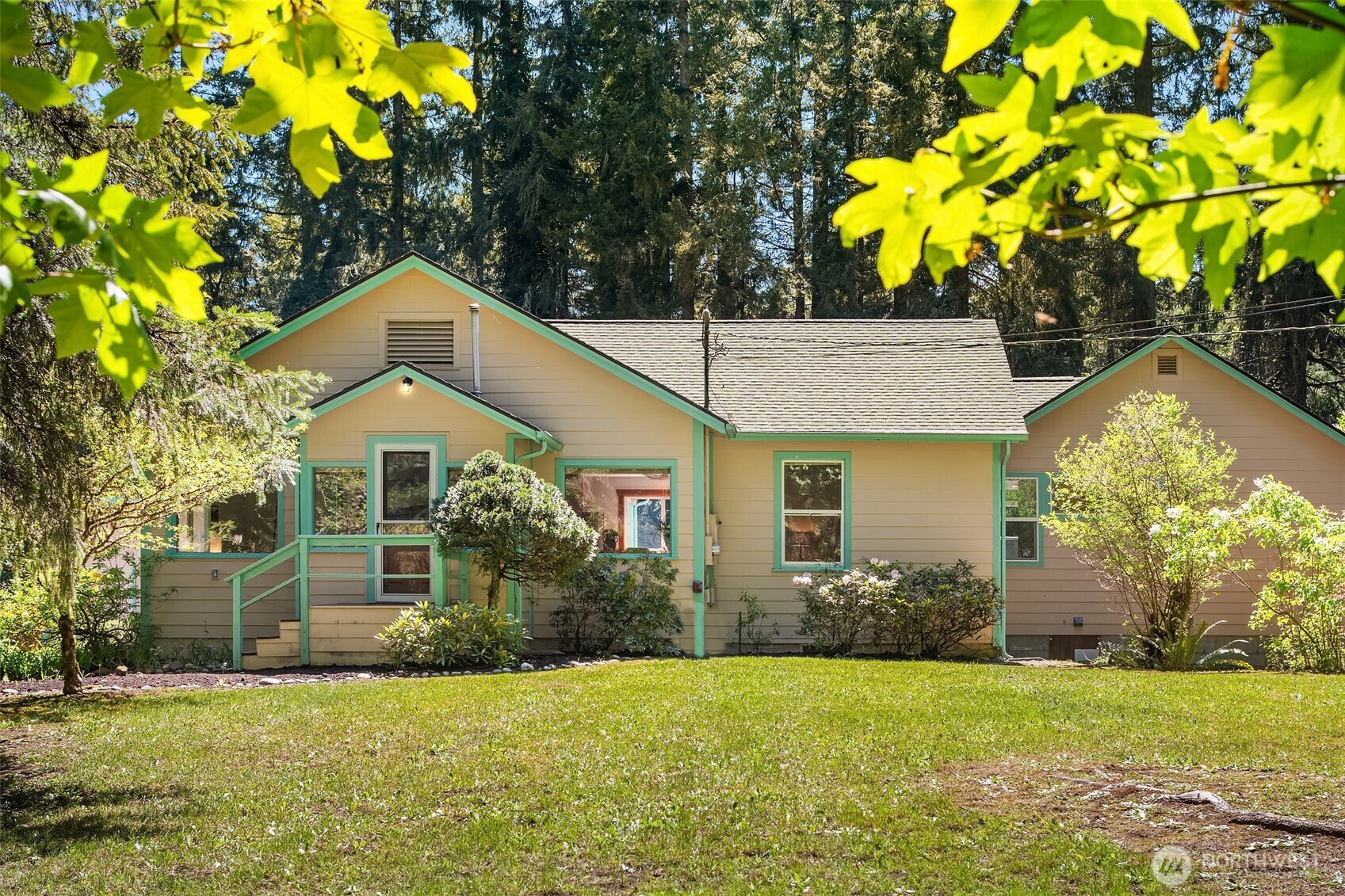11607 Southwest Cove Road Vashon, WA 98070 - Photo 2 of 30