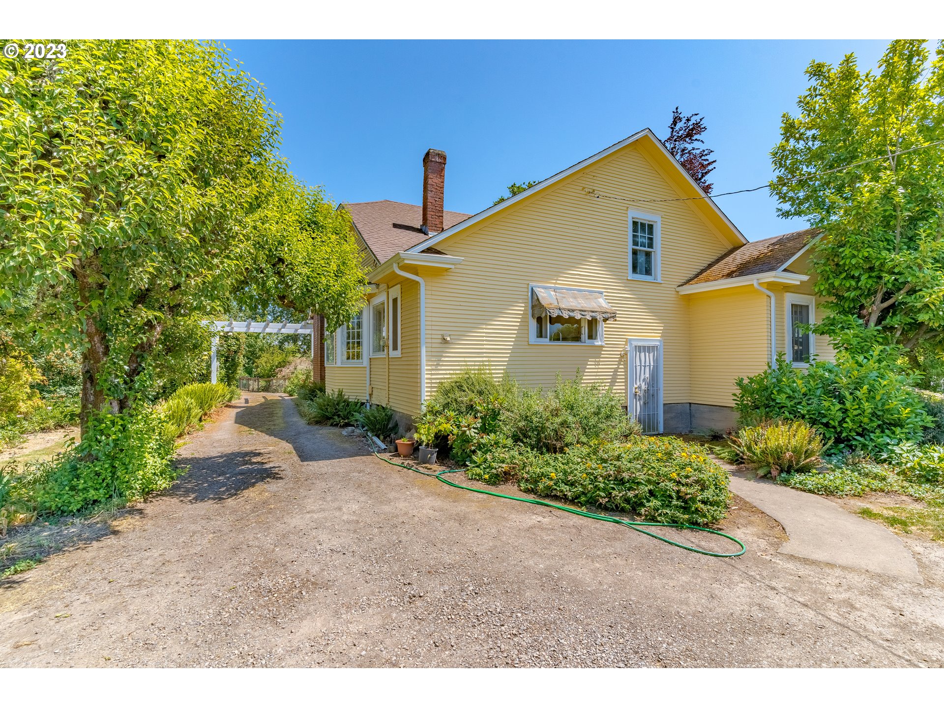 9805 River Road Northeast Salem, OR 97303 - Photo 23 of 48 Gallery Image 23