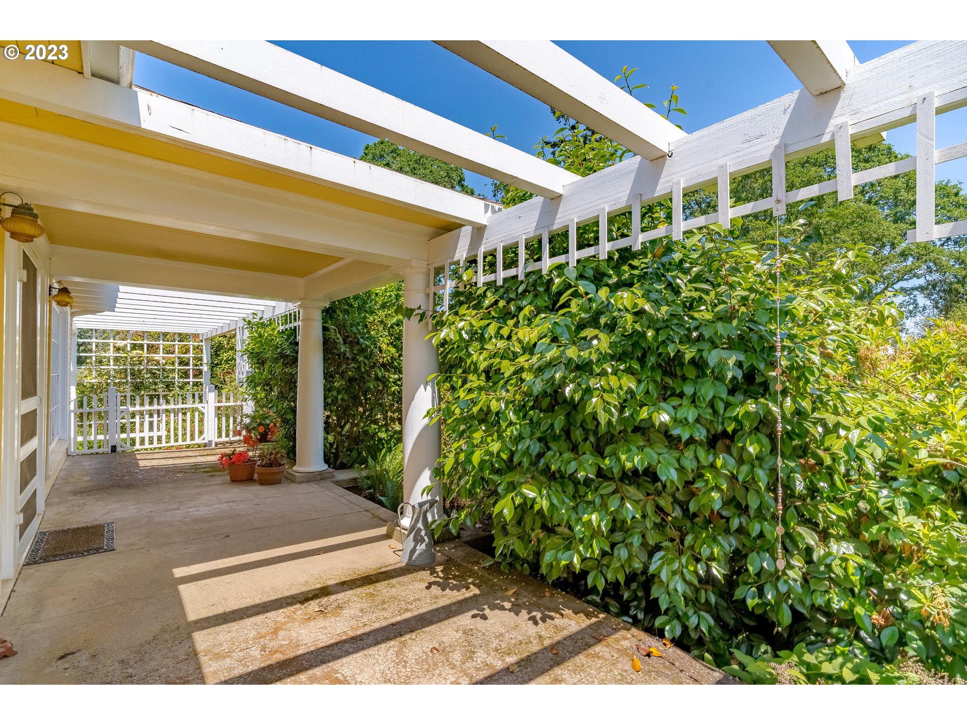 9805 River Road Northeast Salem, OR 97303 - Photo 24 of 48 Gallery Image 24