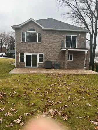 $1,550,000 | 23 Sunlight Hill, Yonkers, NY 10704