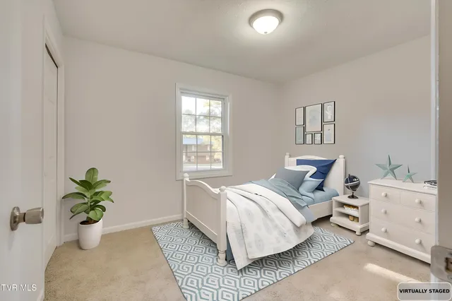 $339,900 | 506 Edgewood Drive, Mount Carmel, TN 37645