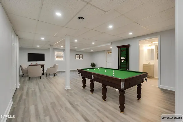 $339,900 | 506 Edgewood Drive, Mount Carmel, TN 37645