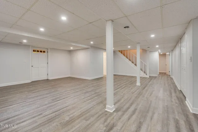 $339,900 | 506 Edgewood Drive, Mount Carmel, TN 37645