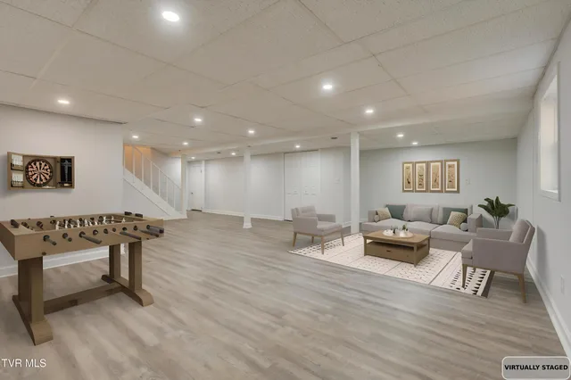 $339,900 | 506 Edgewood Drive, Mount Carmel, TN 37645