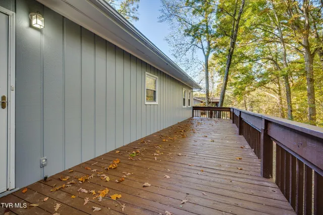 $339,900 | 506 Edgewood Drive, Mount Carmel, TN 37645