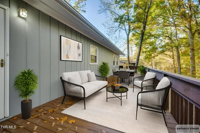 $339,900 | 506 Edgewood Drive, Mount Carmel, TN 37645