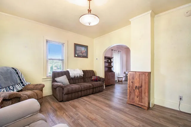 $180,000 | 202 Maple Street, Three Oaks, MI 49128