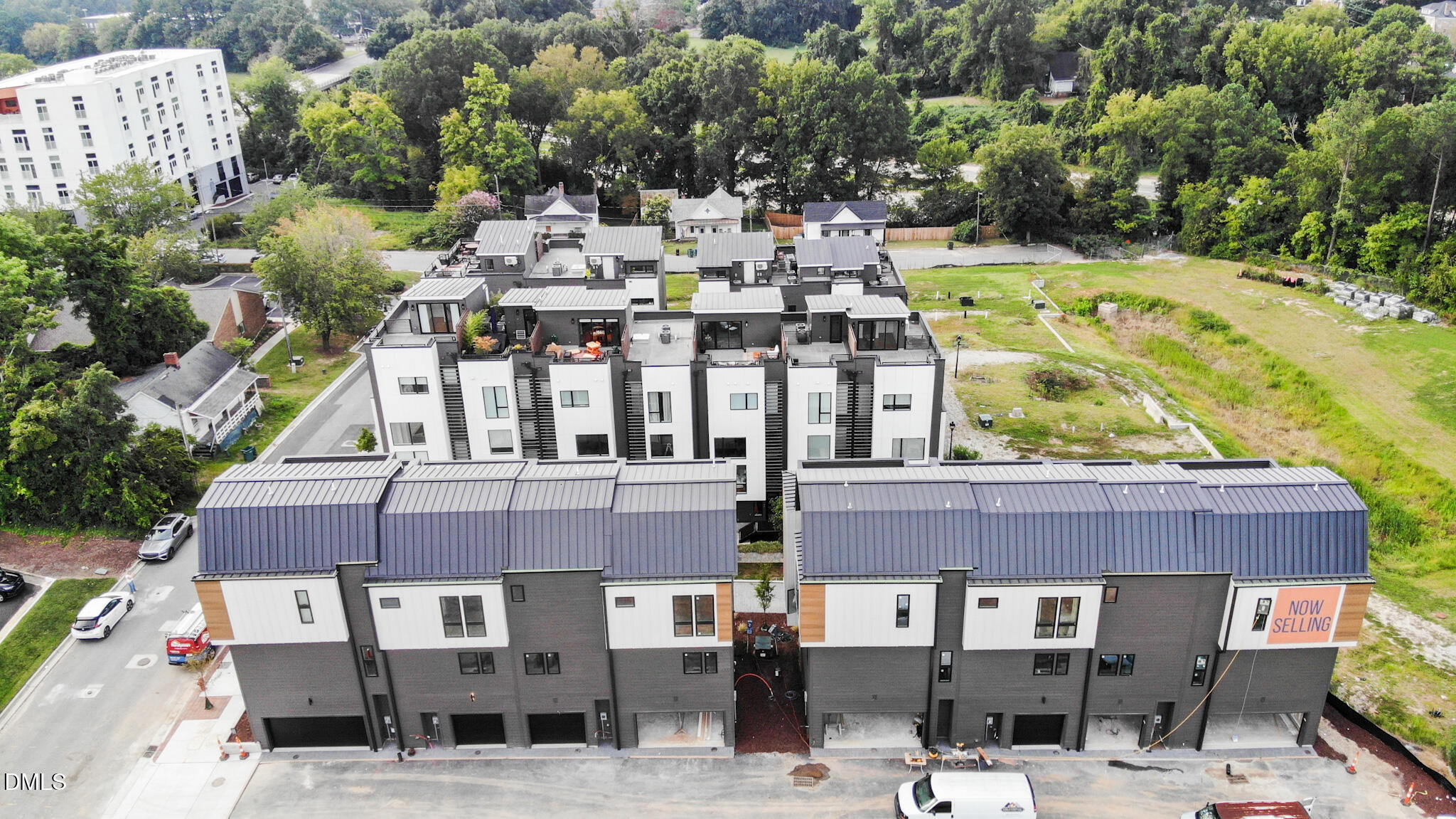 512 Gordon Street, Unit 305 Durham, NC 27701 - Photo 33 of 38 a aerial view of a house with a garden view