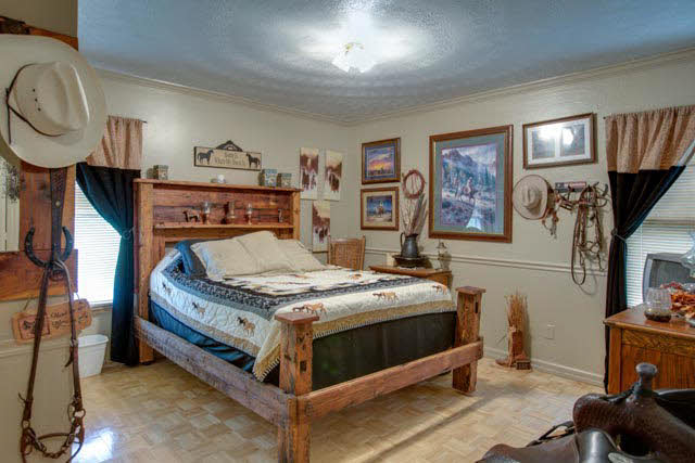 1011 Harper Valley Road Luray, VA 22835 - Photo 12 of 34 Gallery Image 12