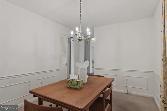 $550,000 | 4301 Greenberry Lane, Annandale, VA 22003