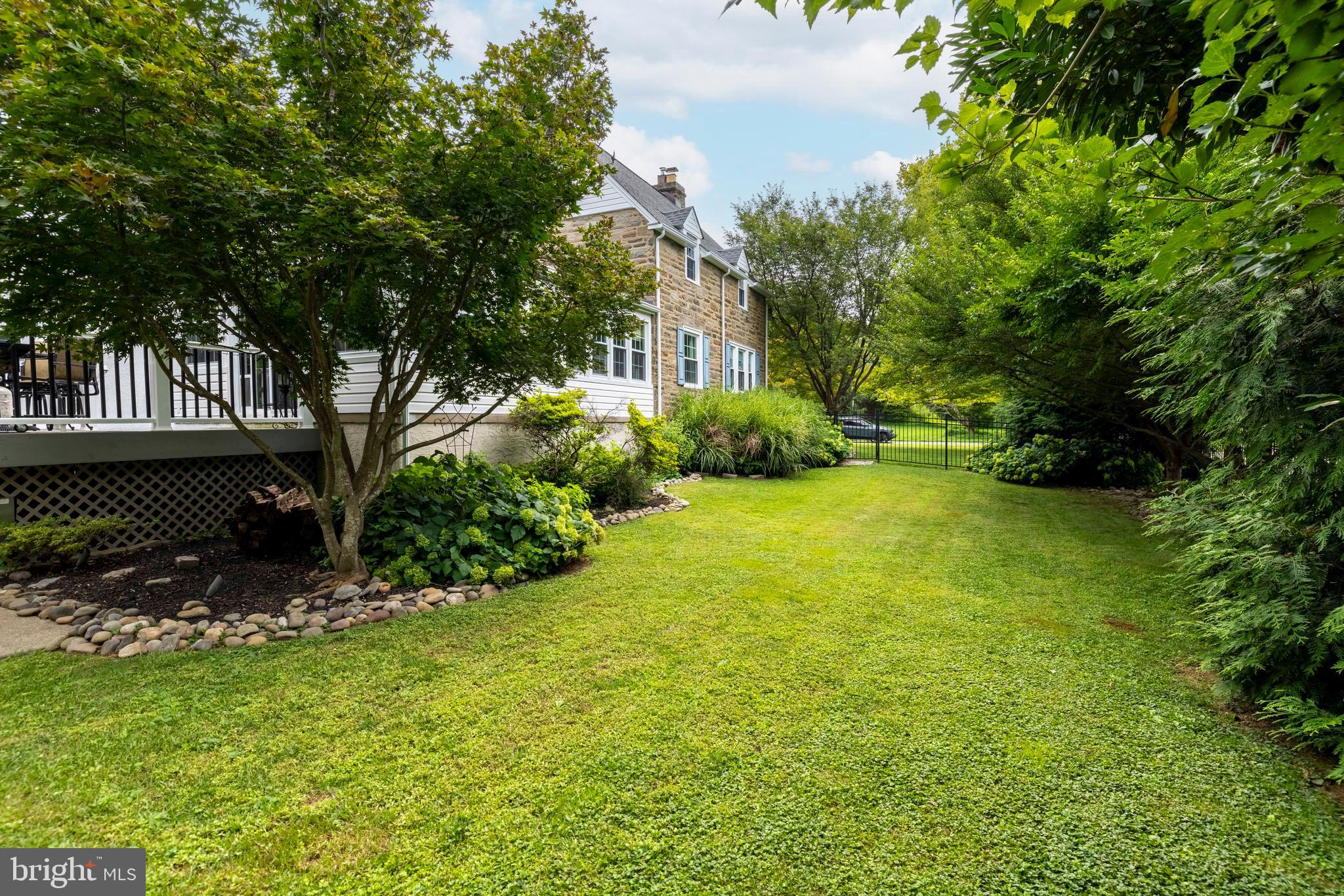 1202 Jericho Road Abington, PA 19001 - Photo 60 of 71 View of Side Yard