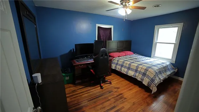 $235,000 | 202 Northeast 76th Terrace, Gladstone, MO 64118