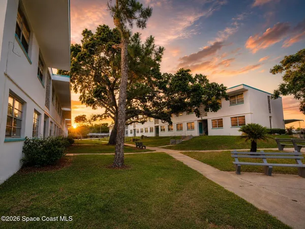 $1,300 | 8401 North Atlantic Avenue, Unit A19, Cape Canaveral, FL 32920