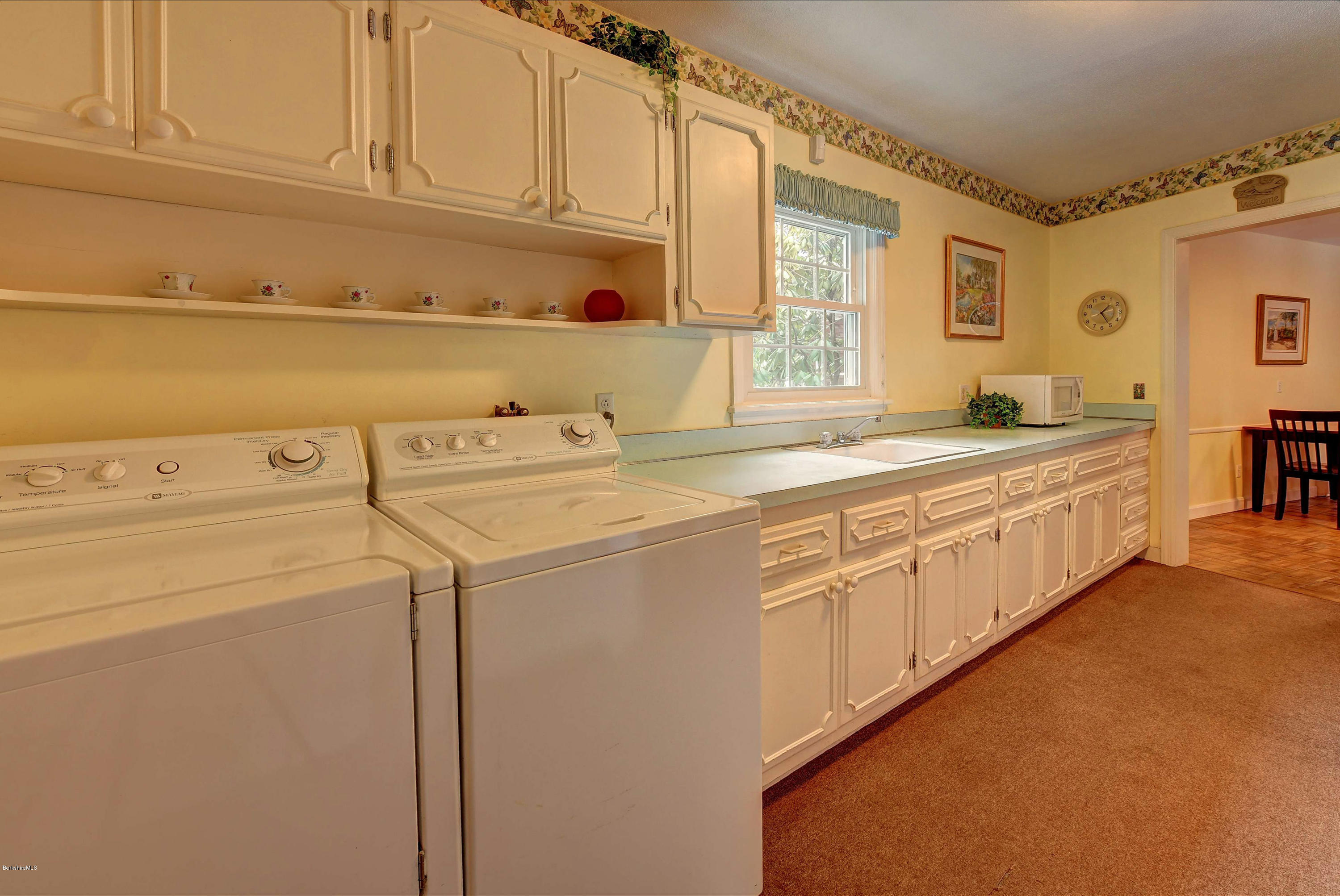 555 Holmes Road Pittsfield, MA 01201 - Photo 14 of 32 21-Butler Kitchen