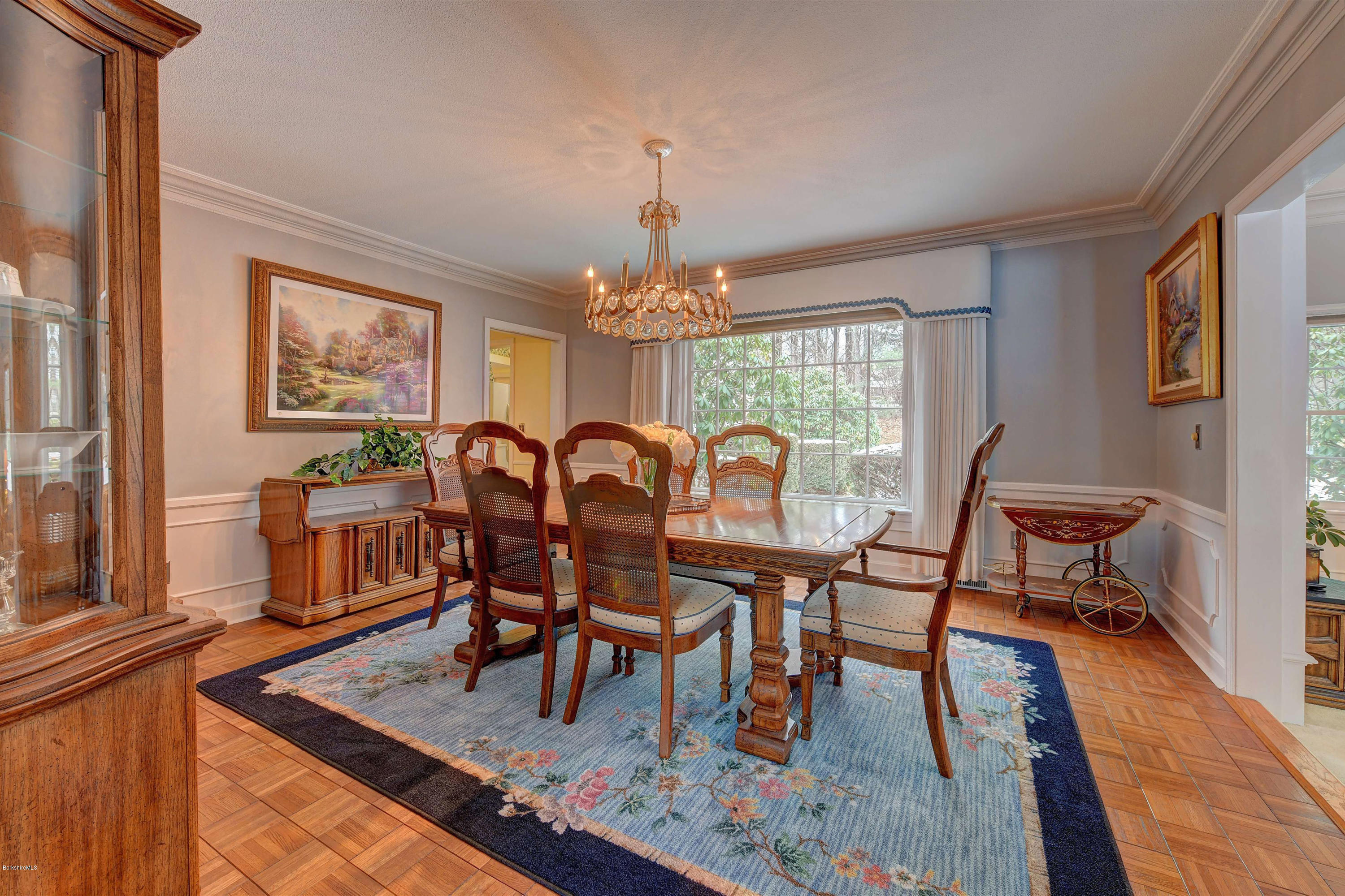 555 Holmes Road Pittsfield, MA 01201 - Photo 8 of 32 8-Dining Room