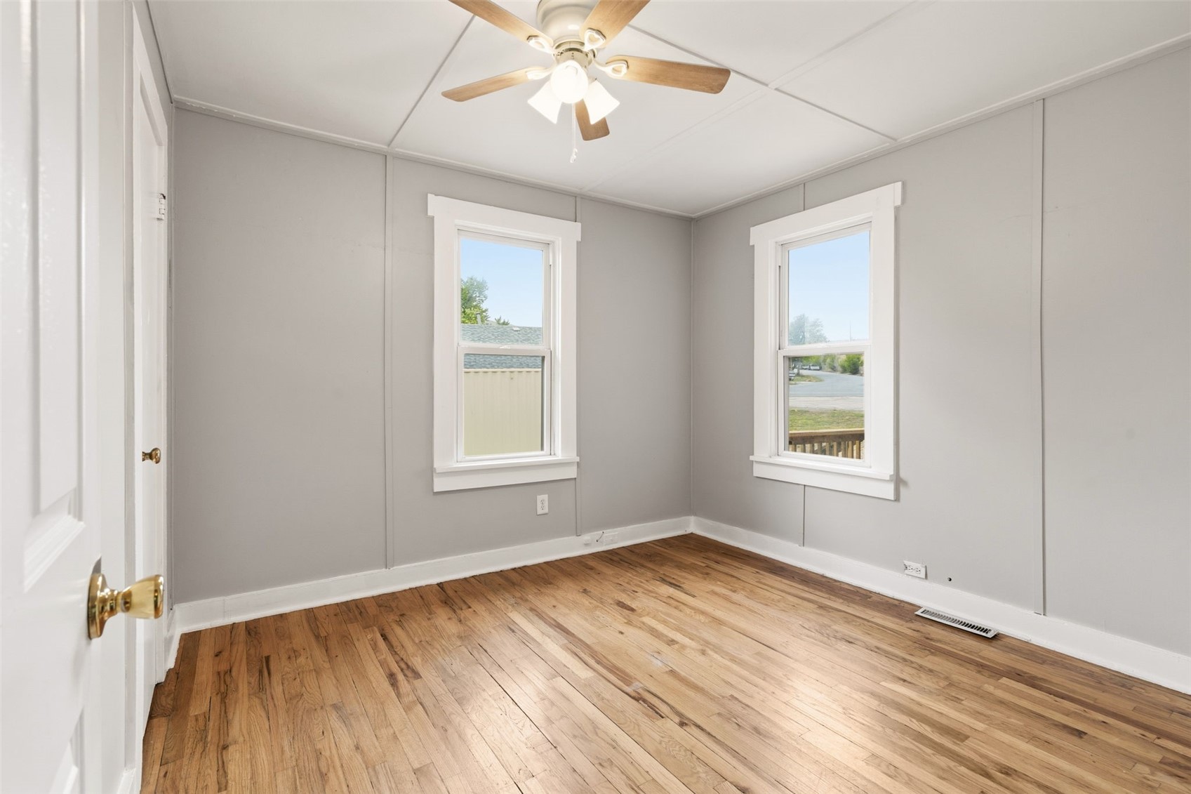 720 McIntyre Street Golden, CO 80401 - Photo 11 of 48