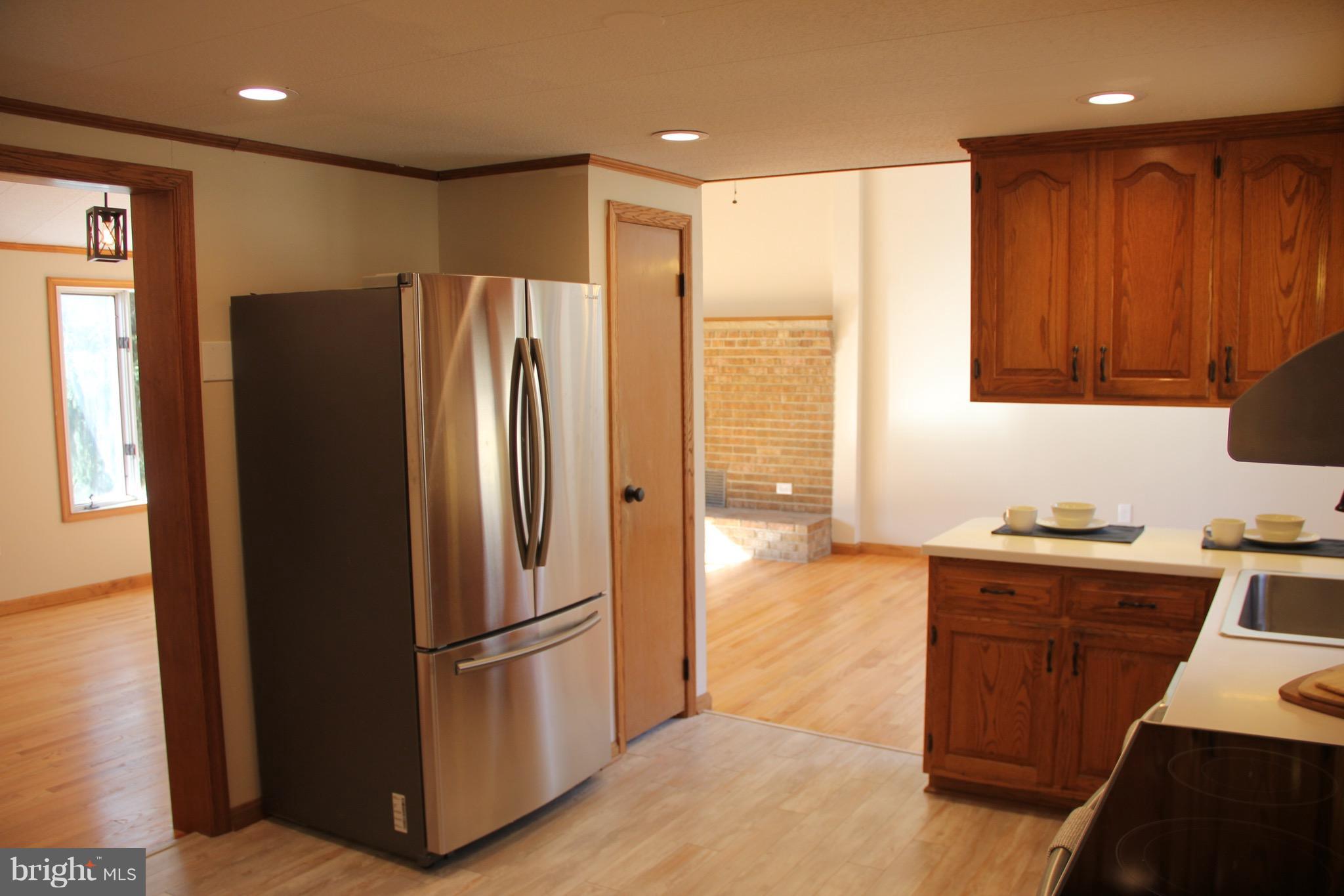904 Hoffmaster Road Knoxville, MD 21758 - Photo 12 of 29 Kitchen