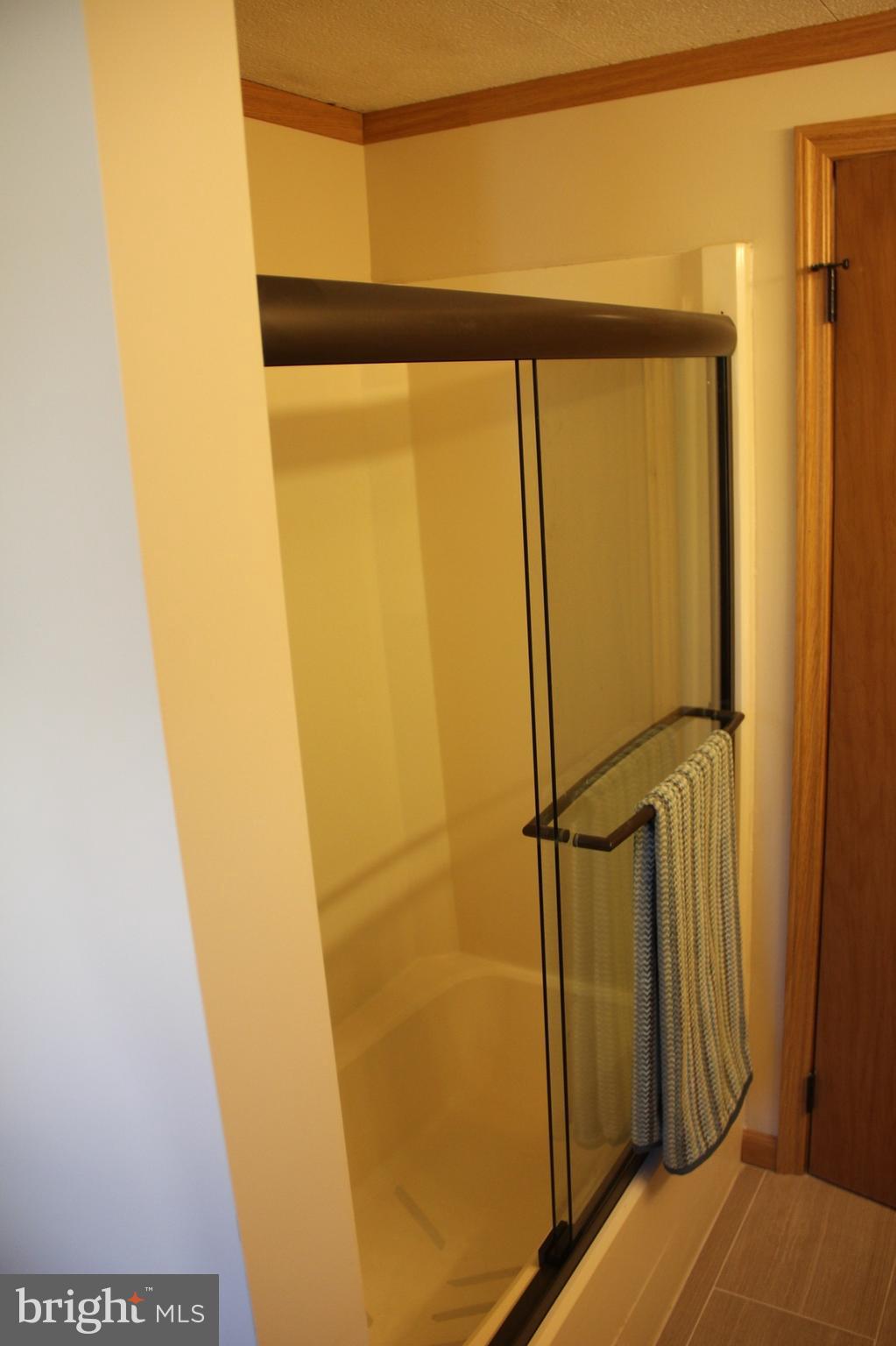 904 Hoffmaster Road Knoxville, MD 21758 - Photo 18 of 29 Hall Bath