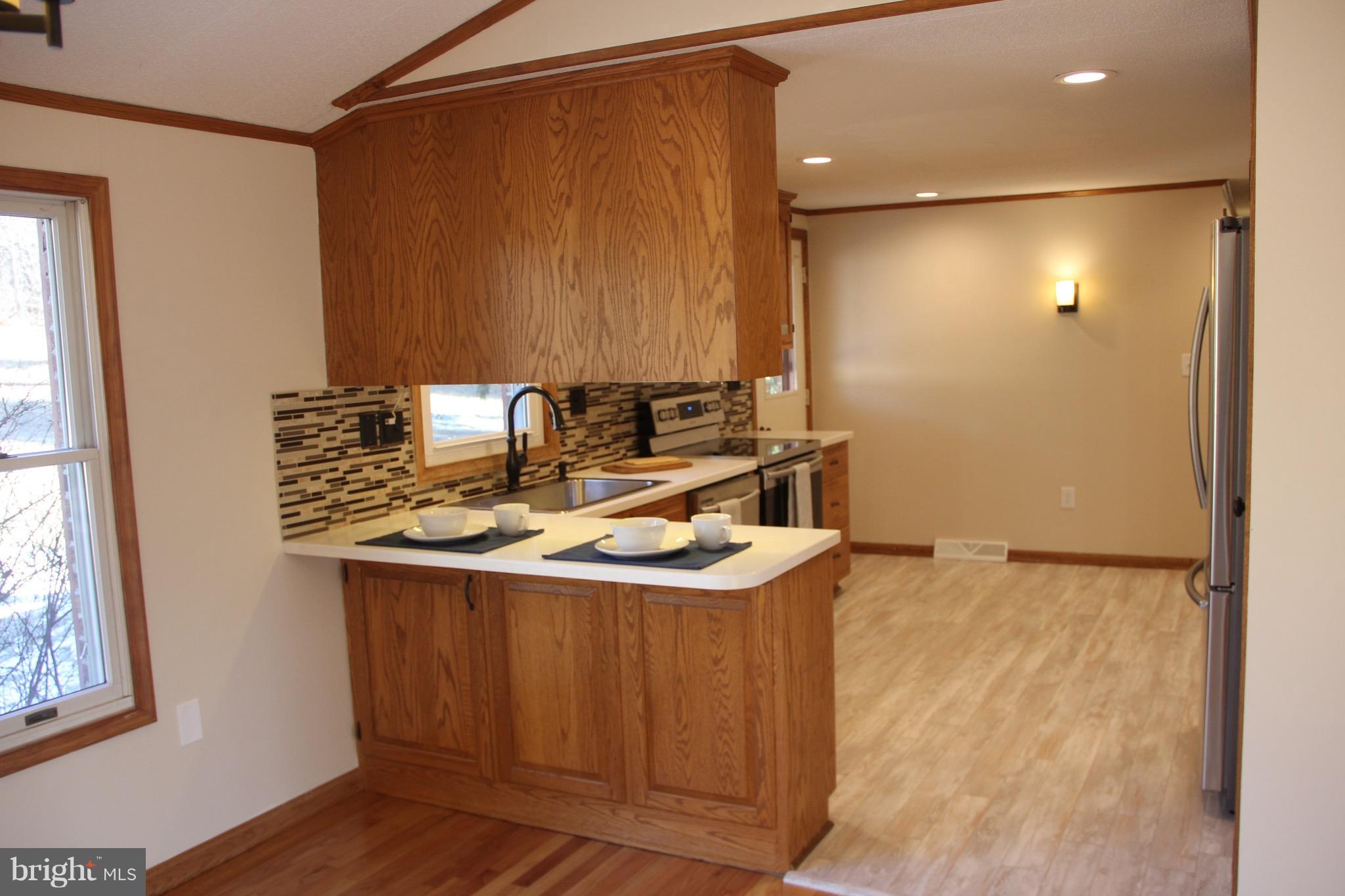 904 Hoffmaster Road Knoxville, MD 21758 - Photo 10 of 29 Kitchen