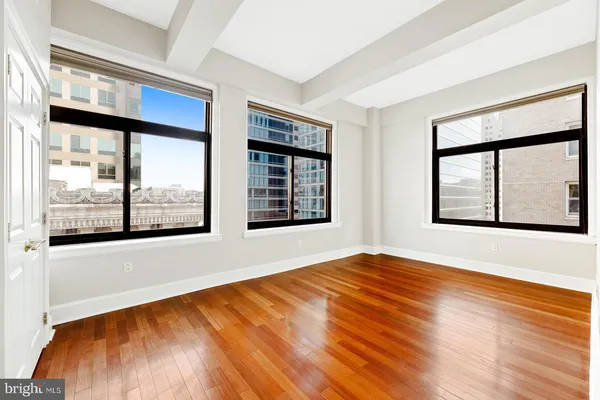 $349,900 | 1500 Chestnut Street, Unit 19F, Philadelphia, PA 19102