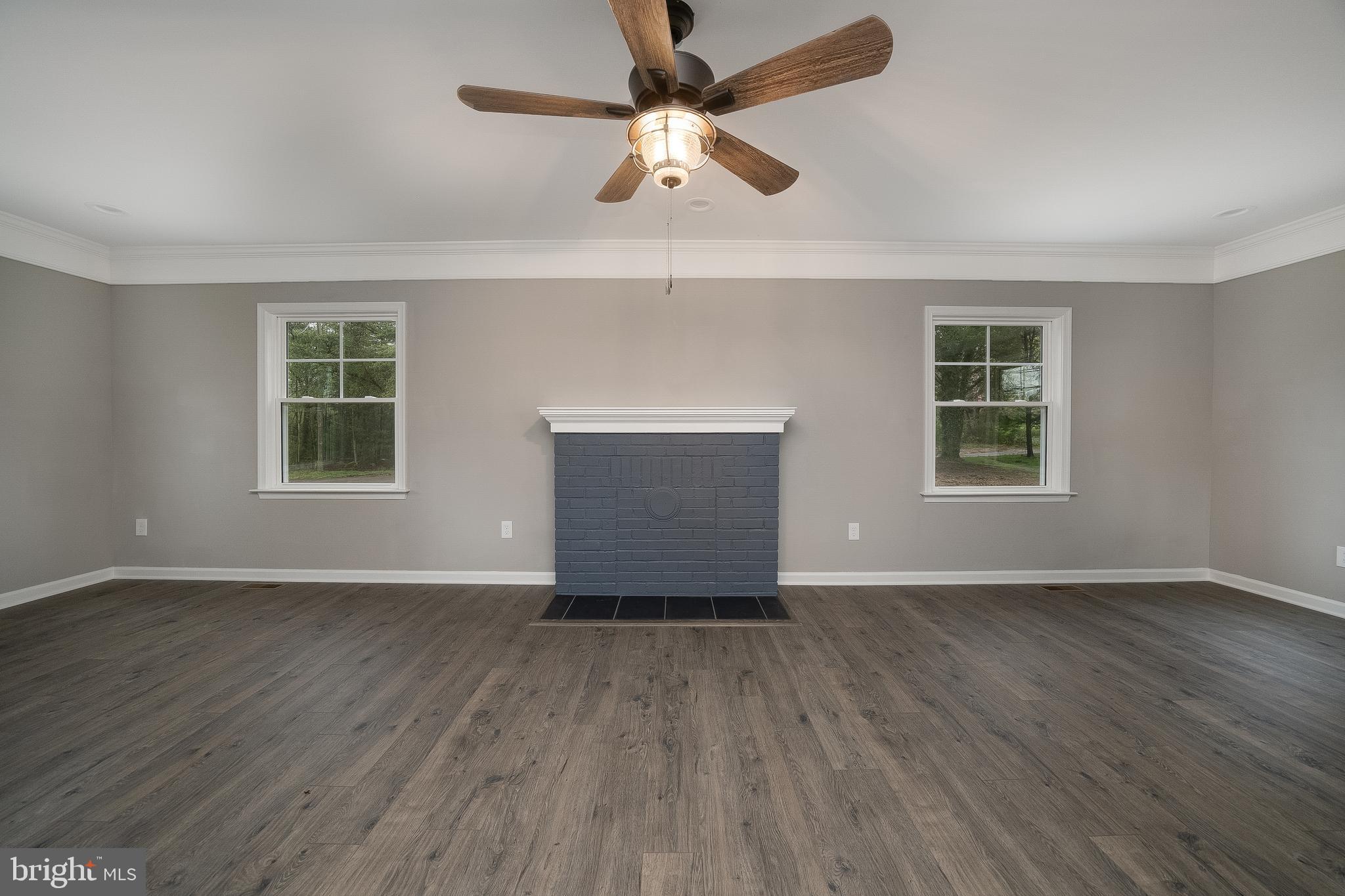 7601 Courthouse Road Spotsylvania, VA 22551 - Photo 8 of 25 Family Room
