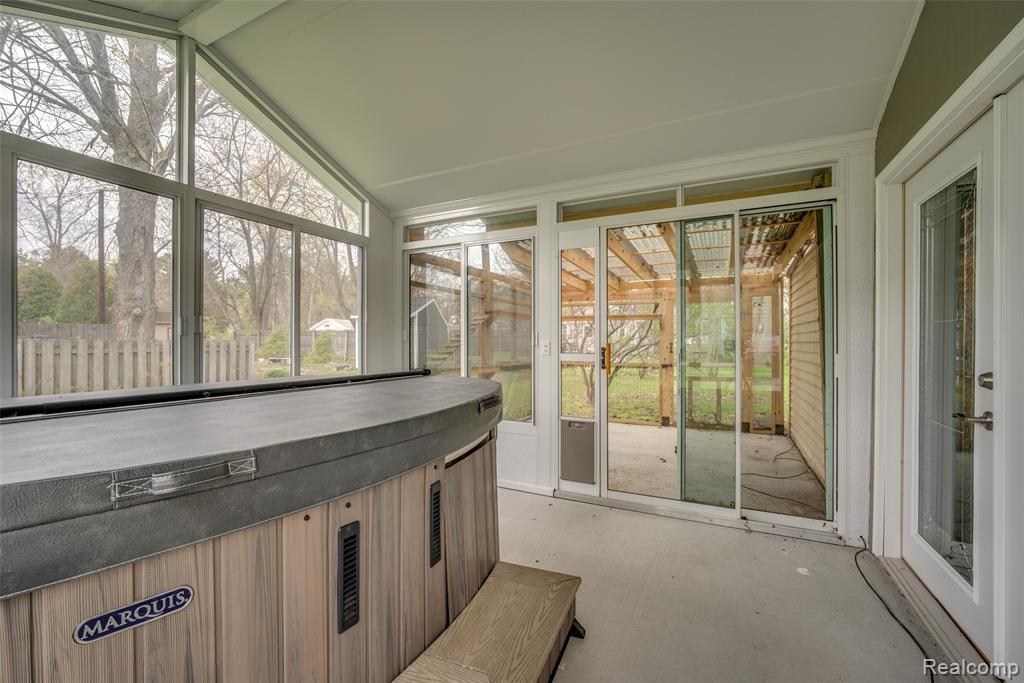 7203 Aspen Road Lexington, MI 48450 - Photo 22 of 27