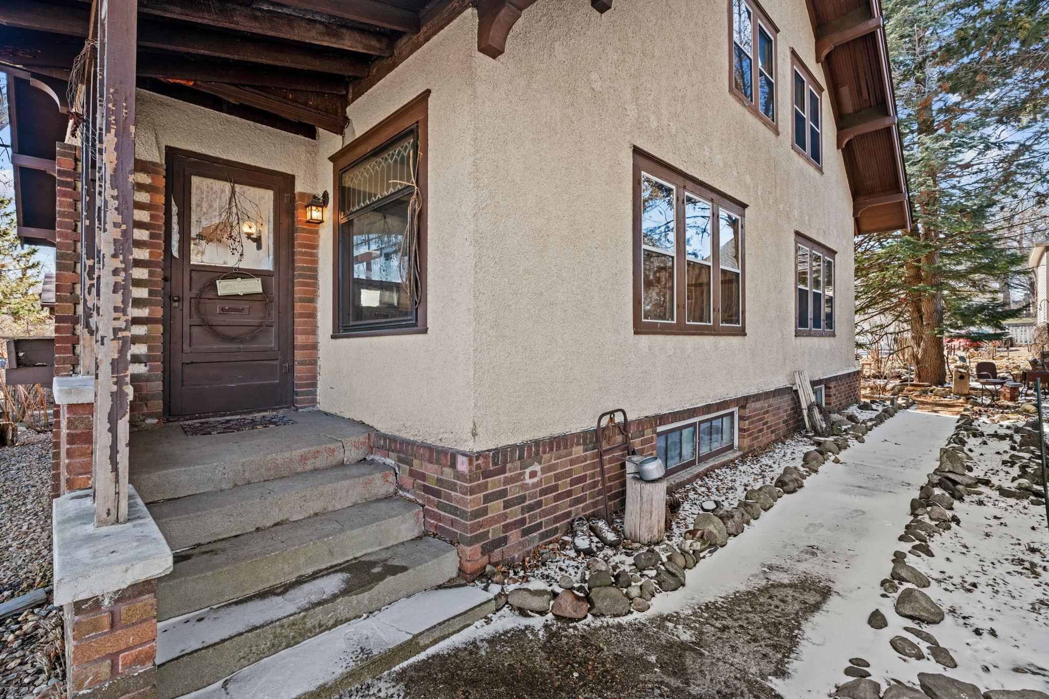 416 Hassan Street Southeast Hutchinson, MN 55350 - Photo 4 of 51