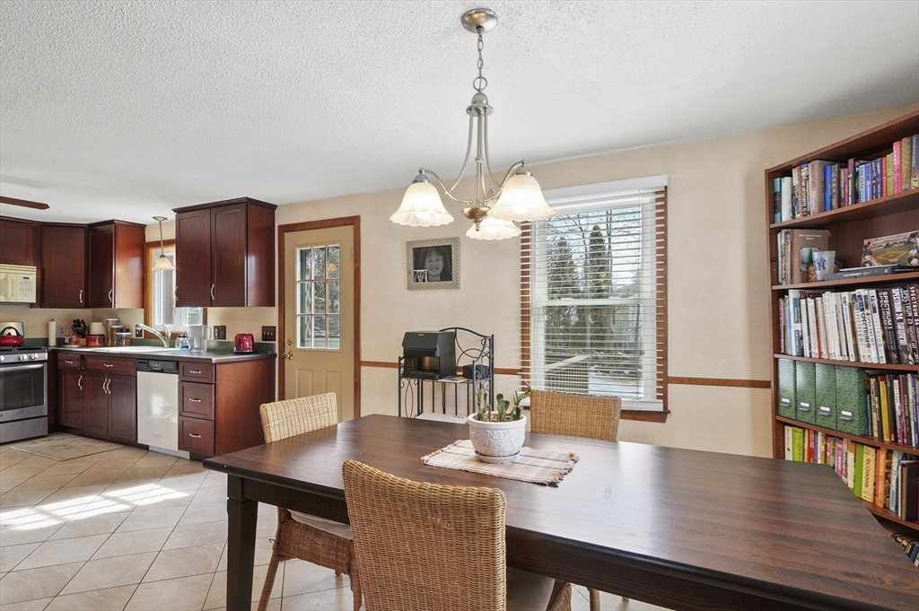 395 Providence Road, Unit 6 Grafton, MA 01560 - Photo 13 of 32 Gallery Image 13