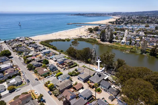 $1,999,999 | 2-1130 East Cliff Drive, Santa Cruz, CA 95062