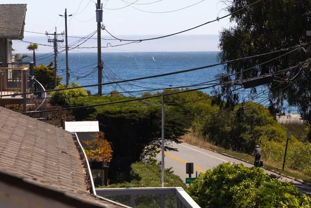 $1,999,999 | 2-1130 East Cliff Drive, Santa Cruz, CA 95062