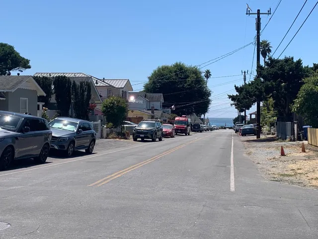 $1,999,999 | 2-1130 East Cliff Drive, Santa Cruz, CA 95062