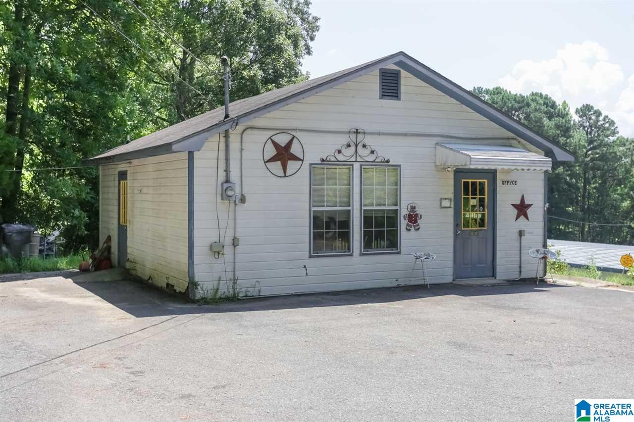 8116 Highway 77 Ohatchee, AL 36271 - Photo 2 of 45