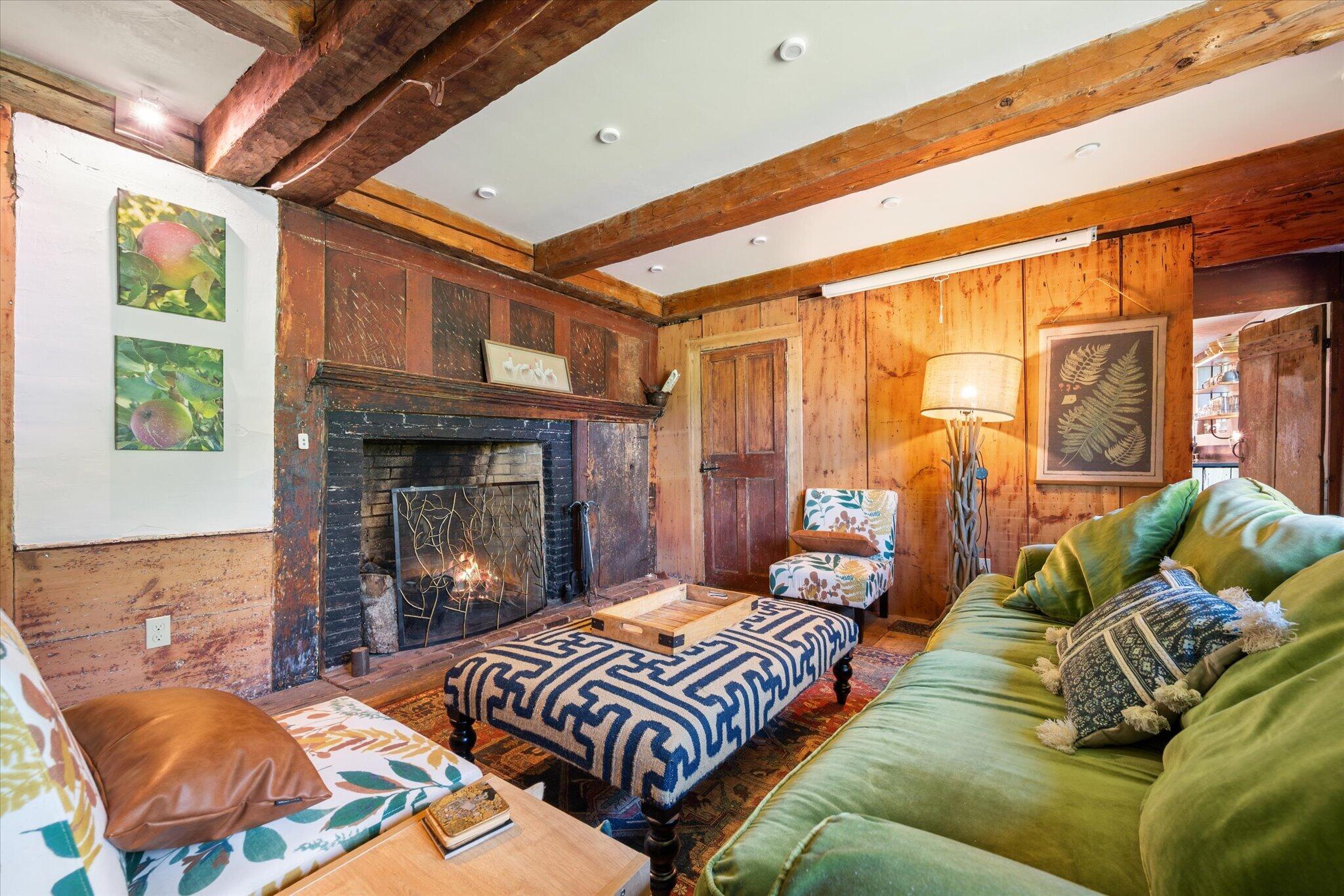 468 Hinckley Ridge Road Blue Hill, ME 04614 - Photo 27 of 74 30-Family Room