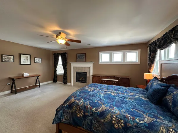 $865,000 | N9026 Hickory Point Road, Beaver Dam, WI 53916