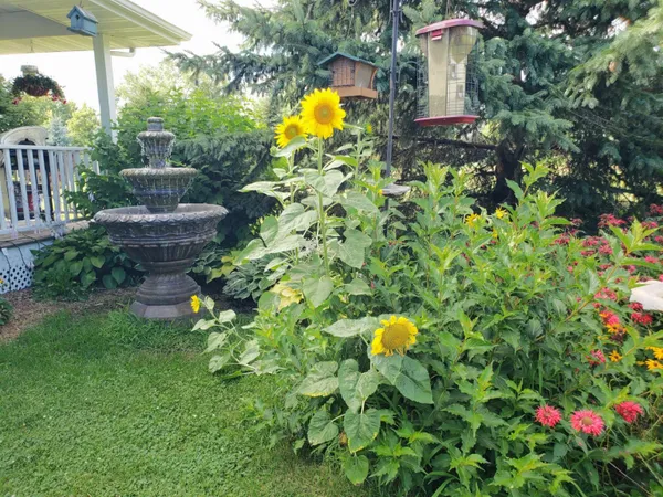 $850,000 | N9026 Hickory Point Road, Beaver Dam, WI 53916