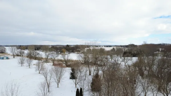 $865,000 | N9026 Hickory Point Road, Beaver Dam, WI 53916