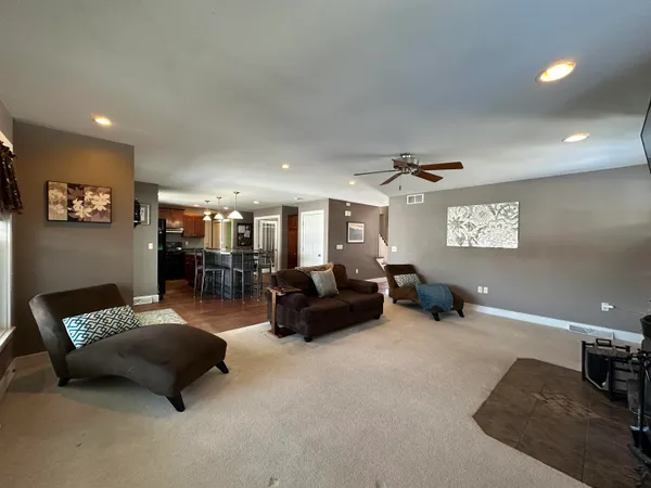 $865,000 | N9026 Hickory Point Road, Beaver Dam, WI 53916