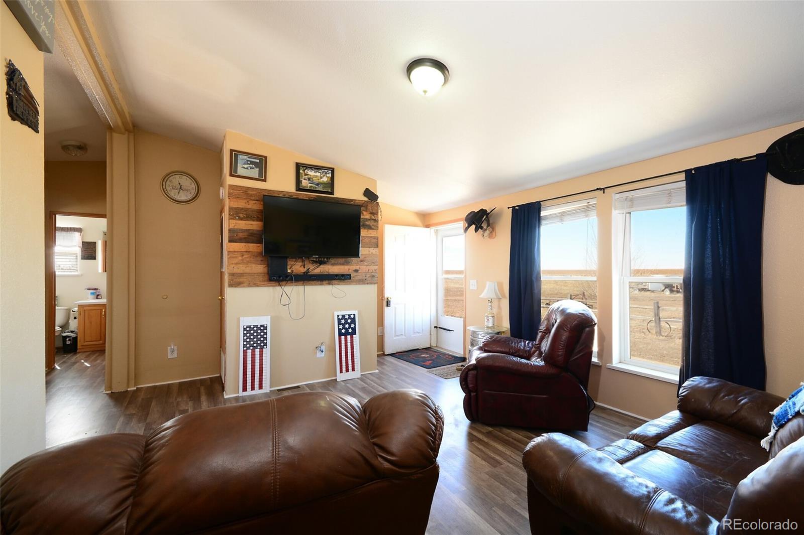 4680 Behrens Road Byers, CO 80103 - Photo 4 of 23 Gallery Image 4