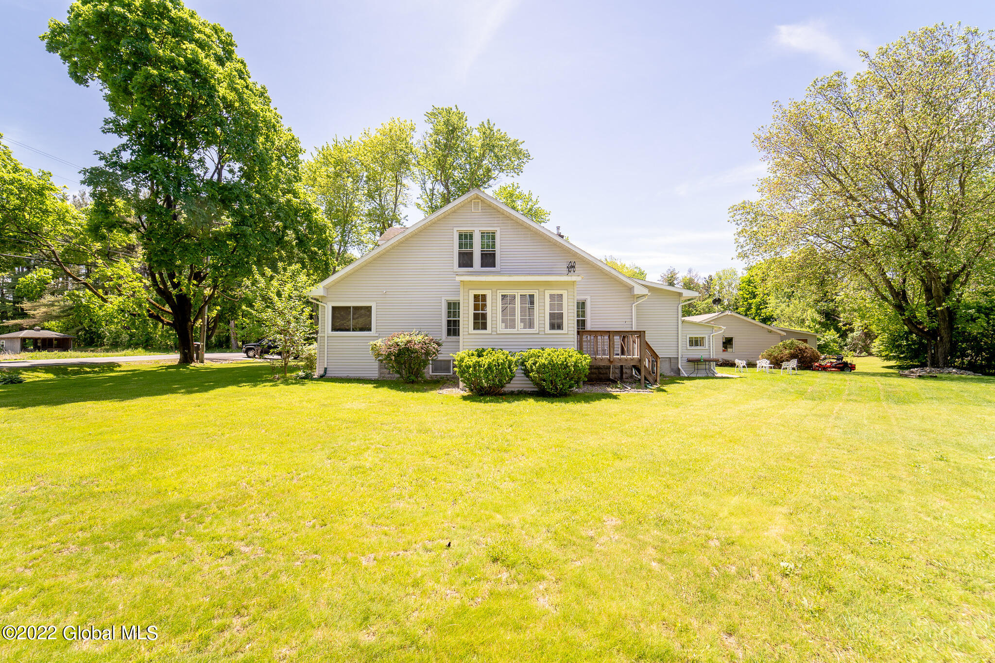 1517 River Road Coeymans, NY 12158 - Photo 5 of 73 004-1517-River-Rd