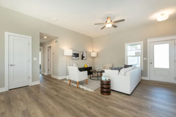 $339,000 | 1109 East Prairie Hill Circle, Park City, KS 67219