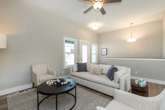 $339,000 | 1109 East Prairie Hill Circle, Park City, KS 67219