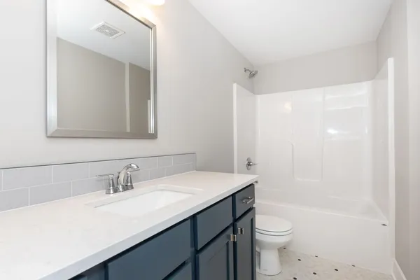 $339,000 | 1109 East Prairie Hill Circle, Park City, KS 67219