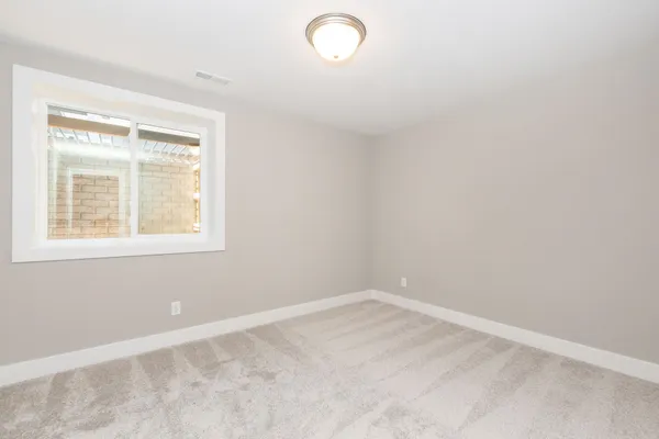 $339,000 | 1109 East Prairie Hill Circle, Park City, KS 67219