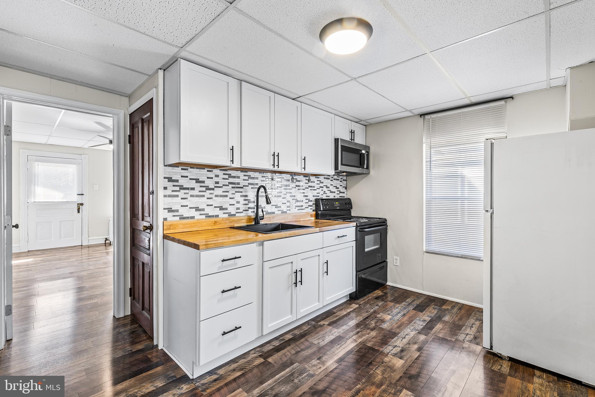 1001 West High Street Pottstown, PA 19464 - Photo 8 of 35