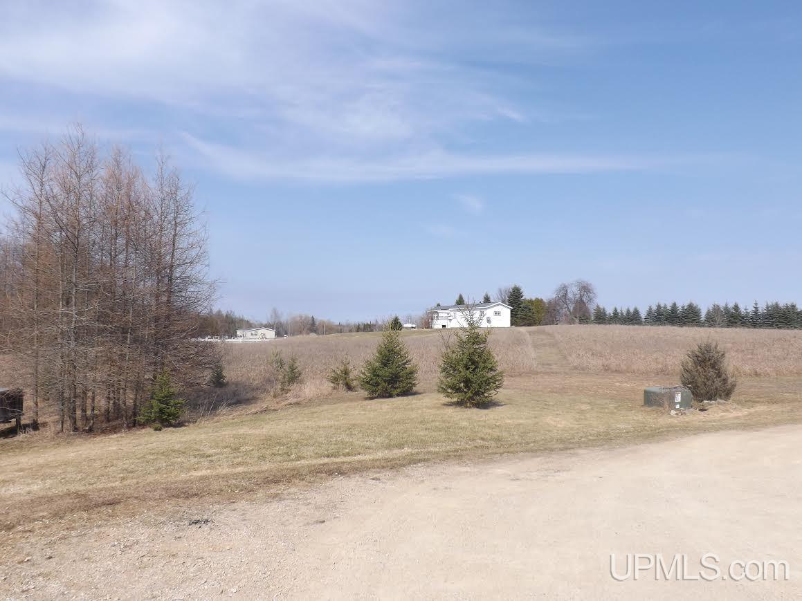 5511 G5 Road Escanaba, MI 49829 - Photo 20 of 30