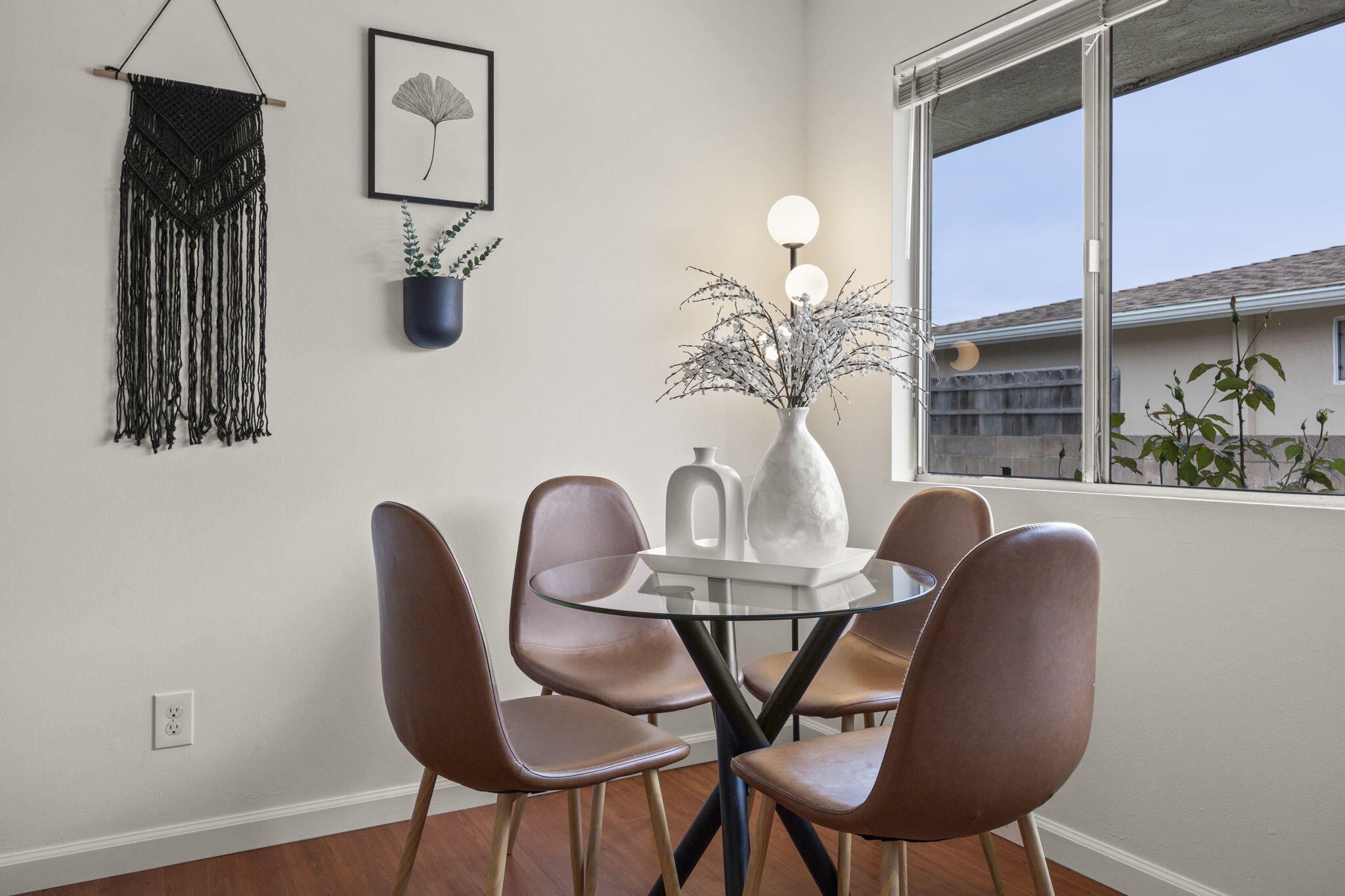 600 Good Hope Street Oak View, CA 93022 - Photo 8 of 26 10. Dining area