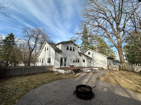 $369,900 | 209 Park Avenue, Hackensack, MN 56452