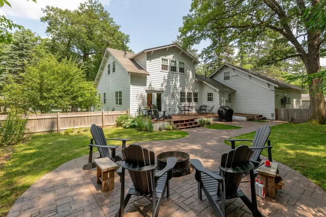 $369,900 | 209 Park Avenue, Hackensack, MN 56452